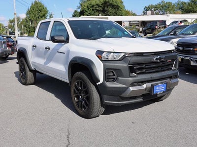 2023 Chevrolet Colorado 4X4 Trail Boss 4DR Crew Cab 5 FT. SB