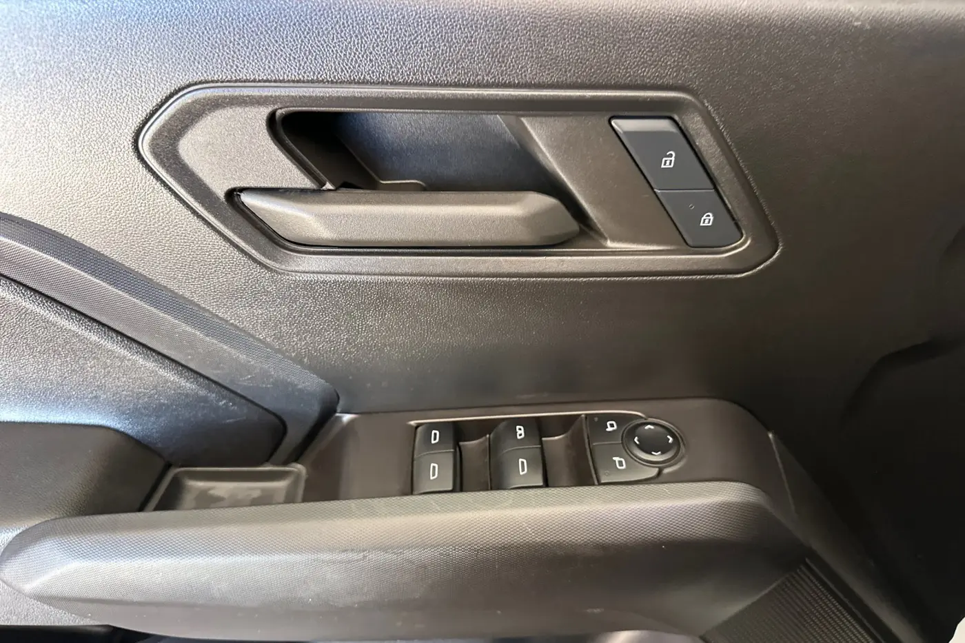 2024 Chevrolet Colorado - $39,500