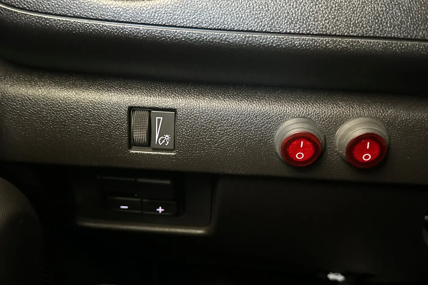 2024 Chevrolet Colorado - $39,500