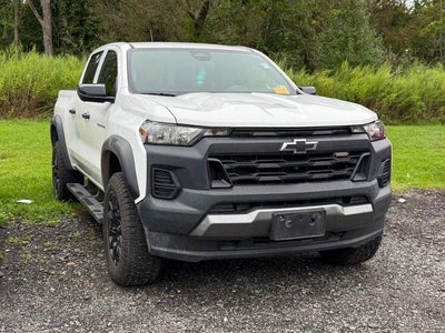 2024 Chevrolet Colorado 4X4 Trail Boss 4DR Crew Cab 5 FT. SB