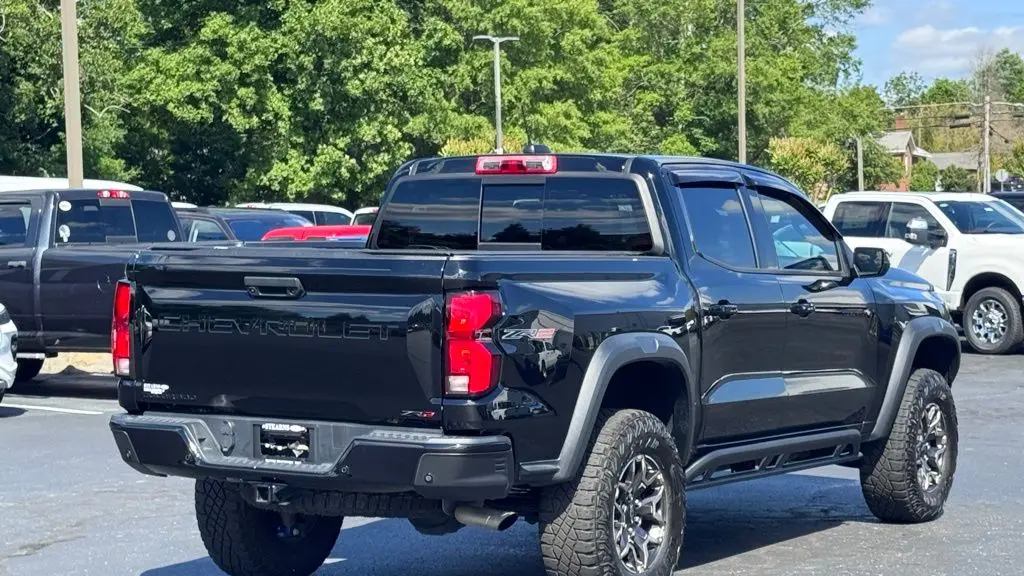 2024 Chevrolet Colorado ZR2