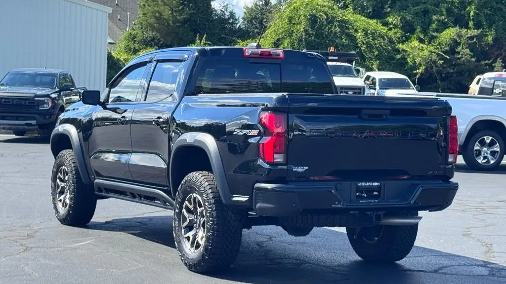 2024 Chevrolet Colorado ZR2