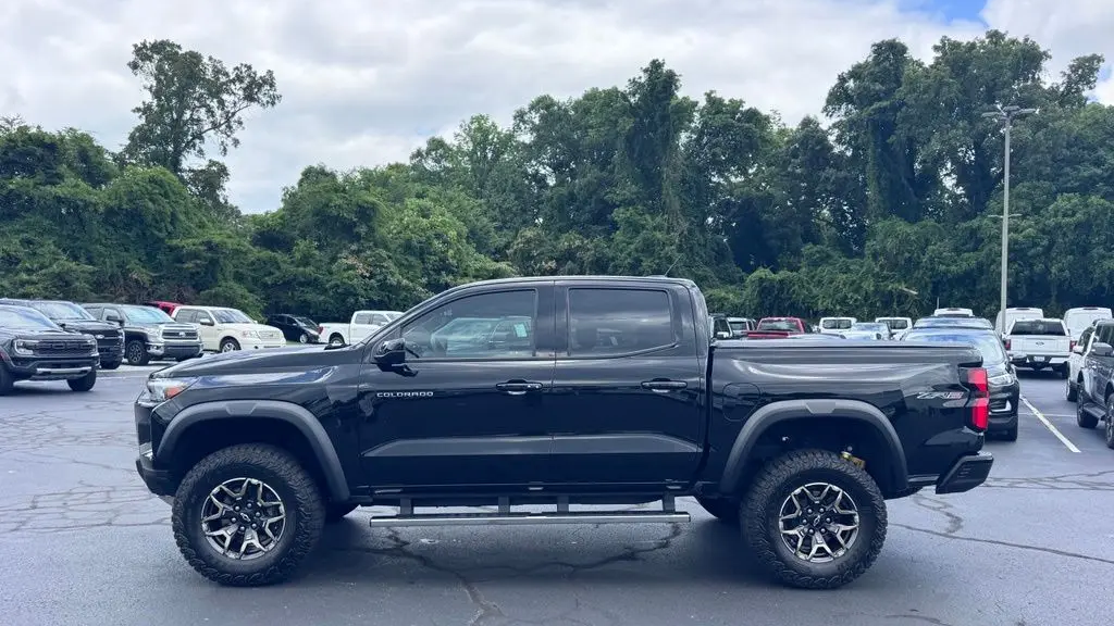 2024 Chevrolet Colorado ZR2