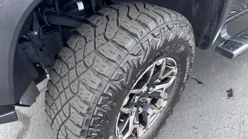 2024 Chevrolet Colorado ZR2
