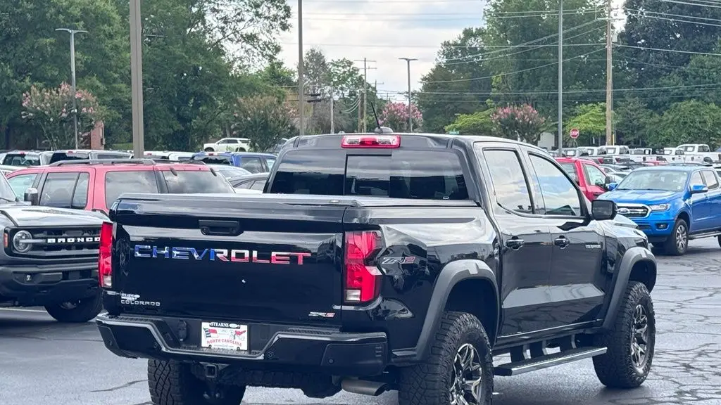 2024 Chevrolet Colorado ZR2
