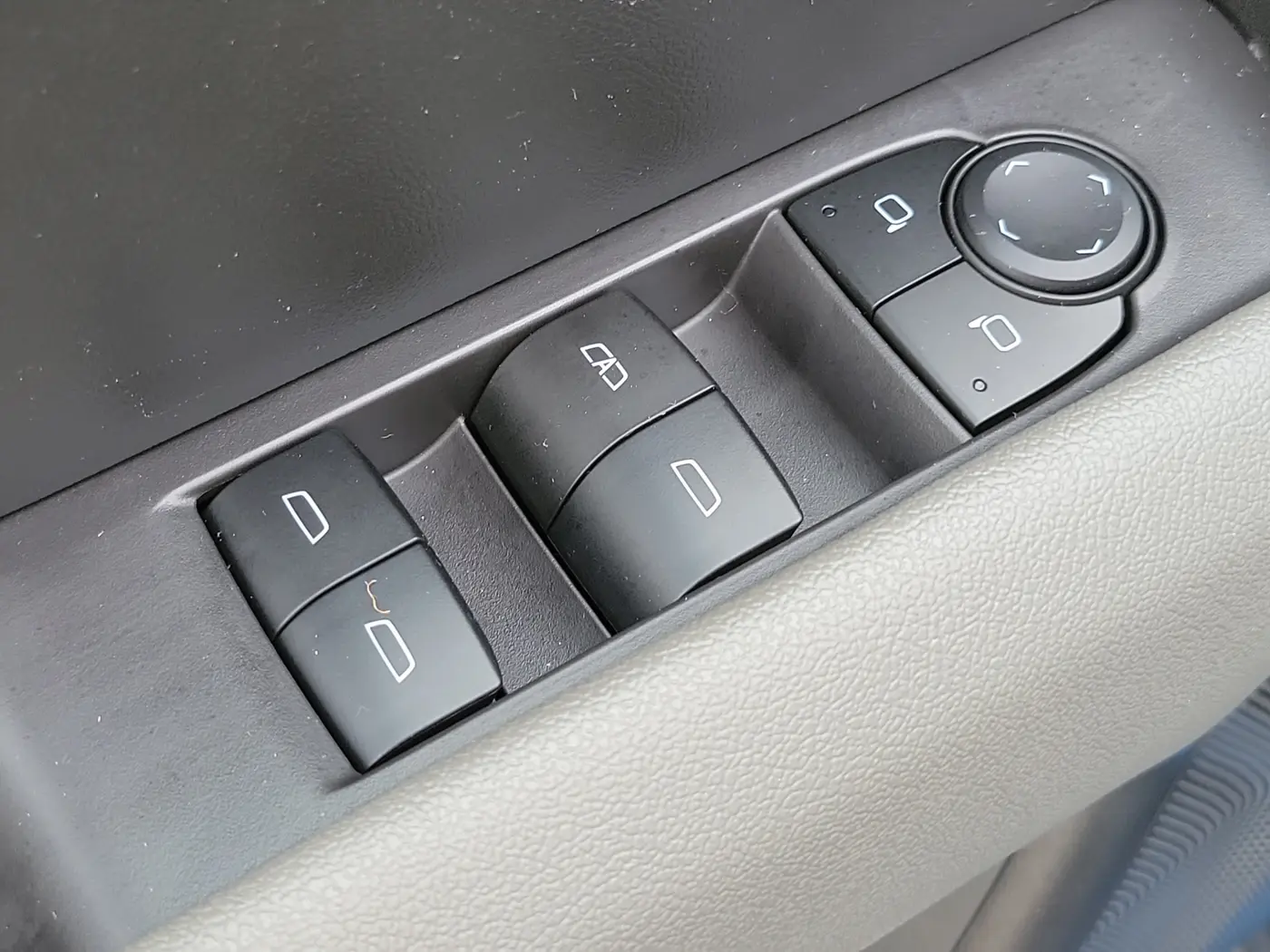 2023 Chevrolet Colorado - $41,733
