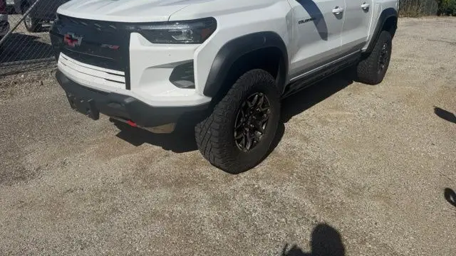 Preowned 2024 Chevrolet Colorado ZR2 for Sale