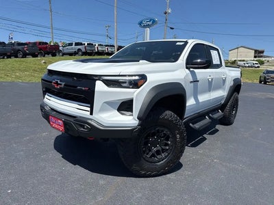 Photo of a 2024 Chevrolet Colorado 4X4 ZR2 4DR Crew Cab 5 FT. SB for sale