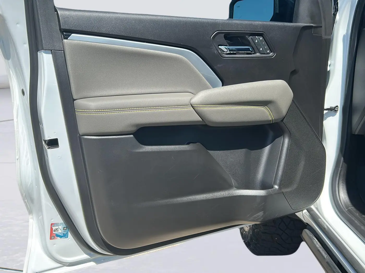 2023 Chevrolet Colorado - $42,725
