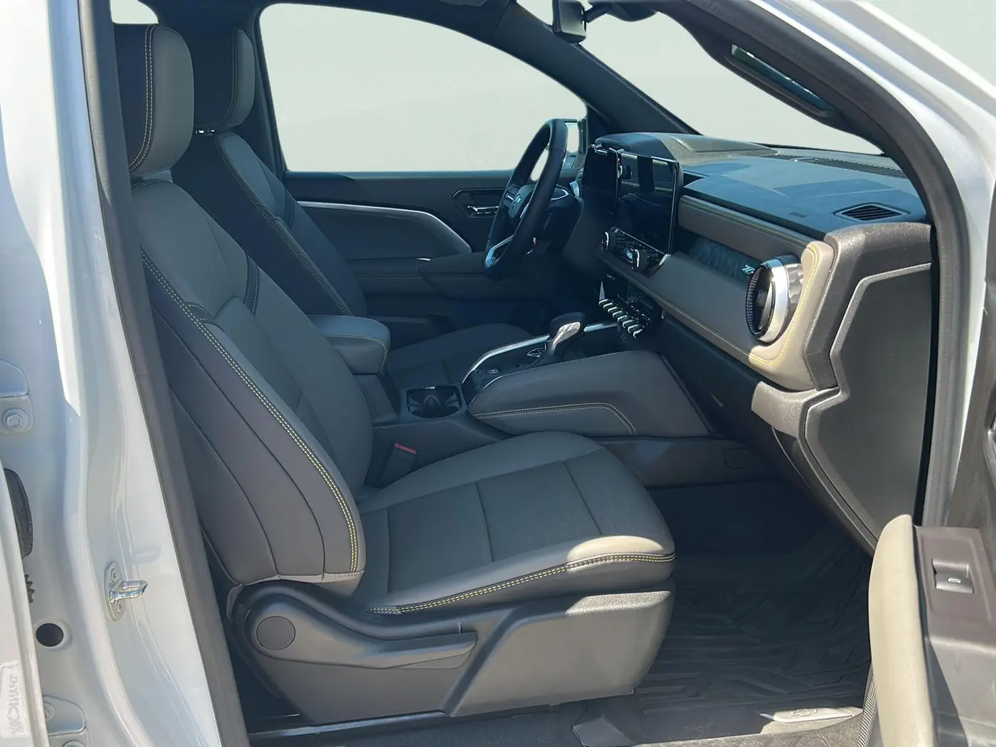 2023 Chevrolet Colorado - $42,725