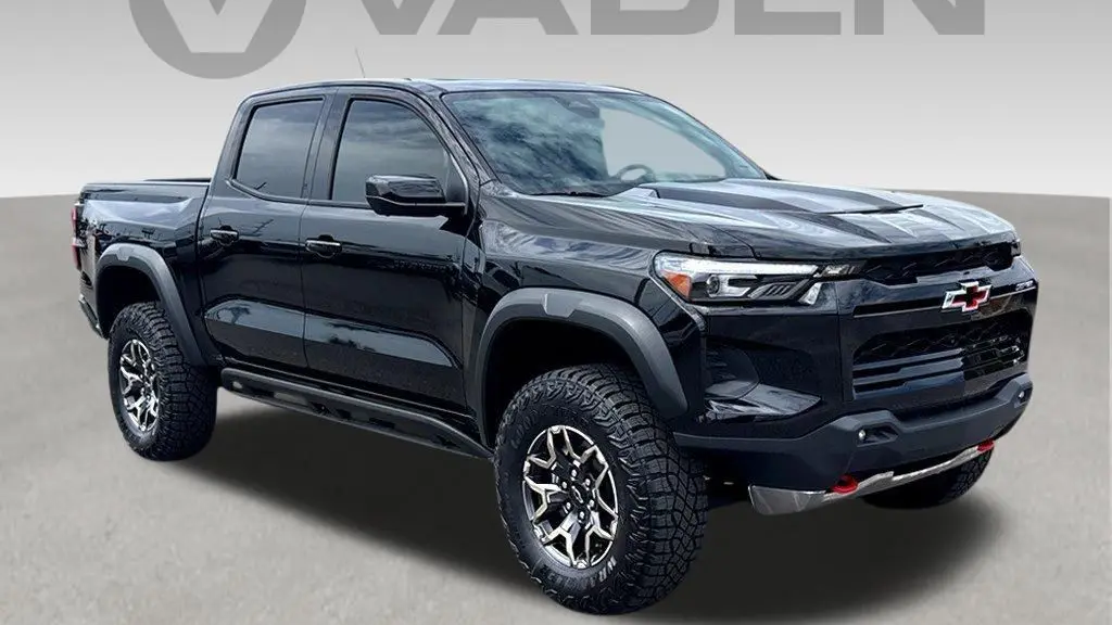 Preowned 2026 Chevrolet Colorado ZR2 for Sale