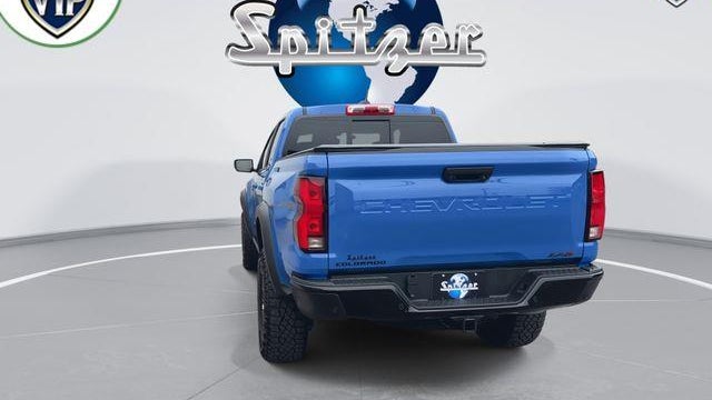 2025 Chevrolet Colorado ZR2