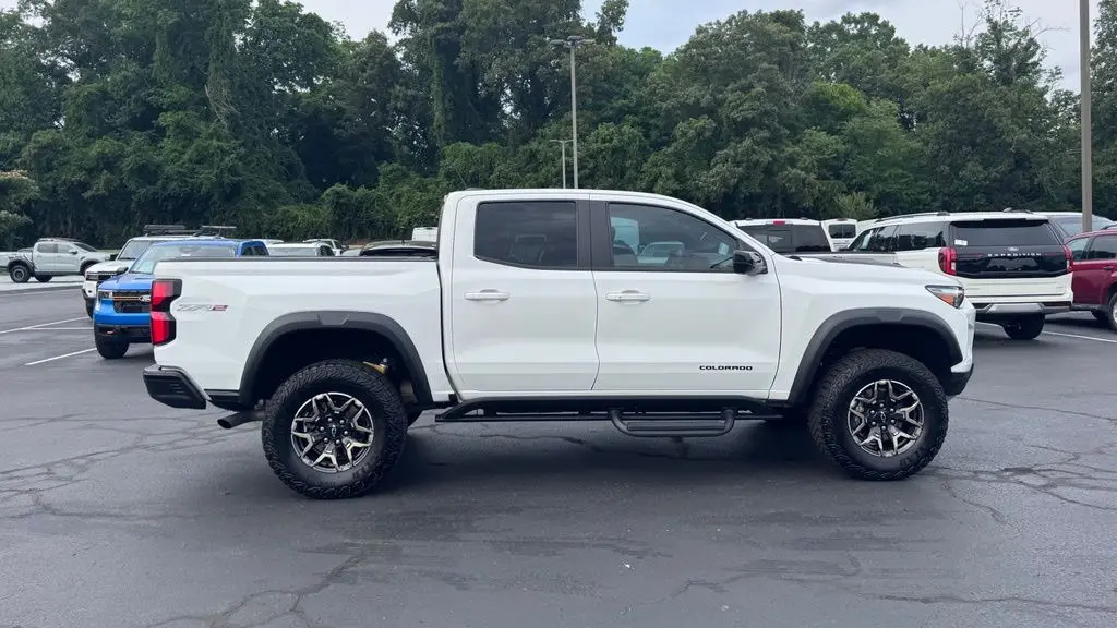 2023 Chevrolet Colorado ZR2