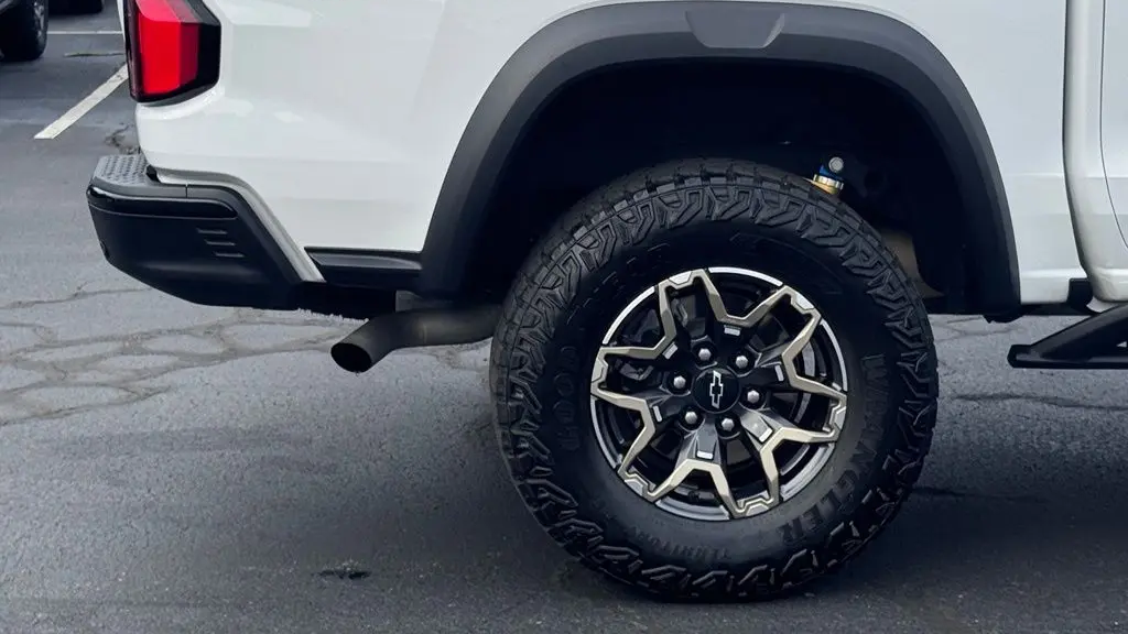 2023 Chevrolet Colorado ZR2
