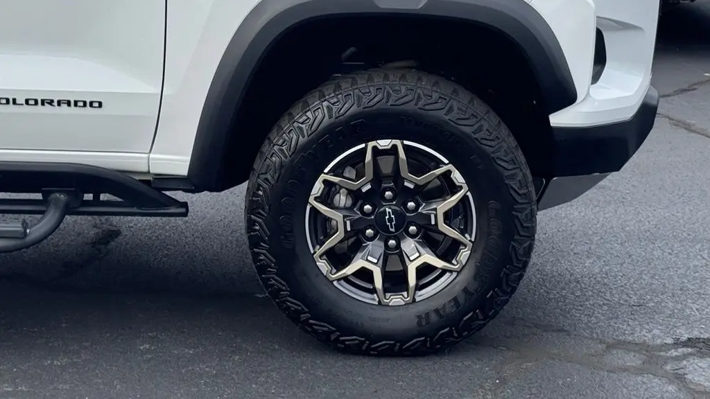 2023 Chevrolet Colorado ZR2