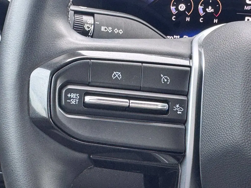 2023 Chevrolet Colorado - $40,918