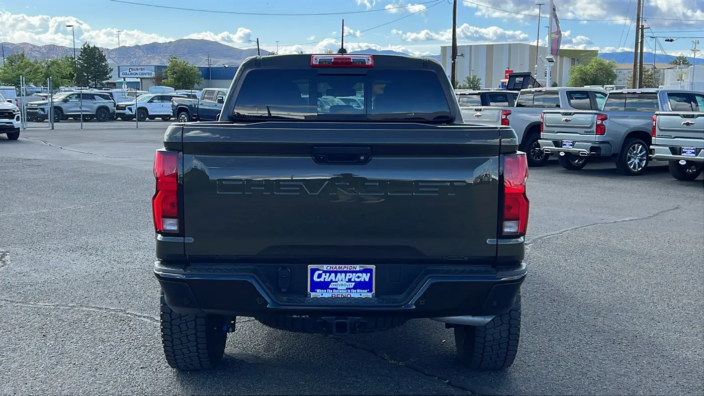 2025 Chevrolet Colorado ZR2