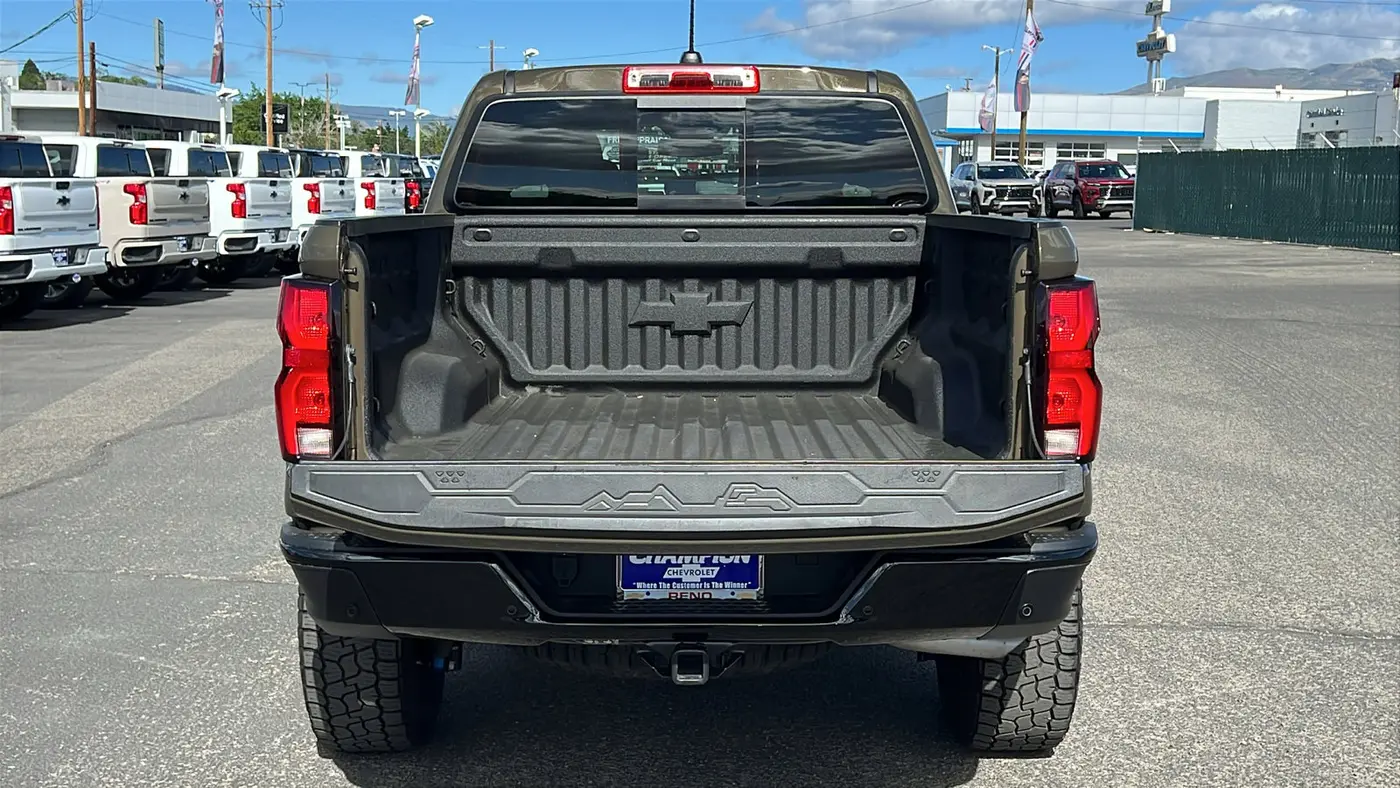 2025 Chevrolet Colorado ZR2