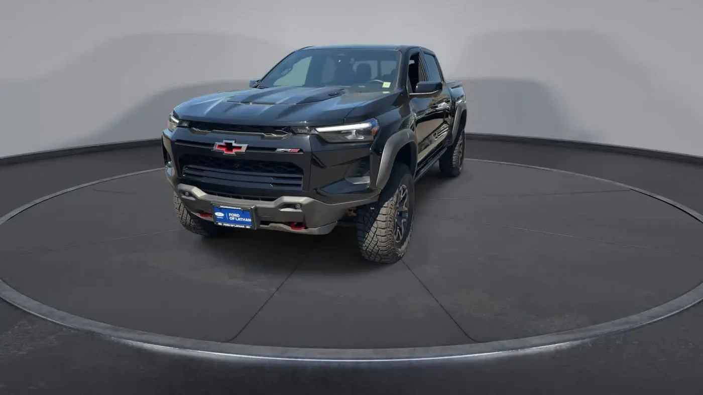 2025 Chevrolet Colorado ZR2