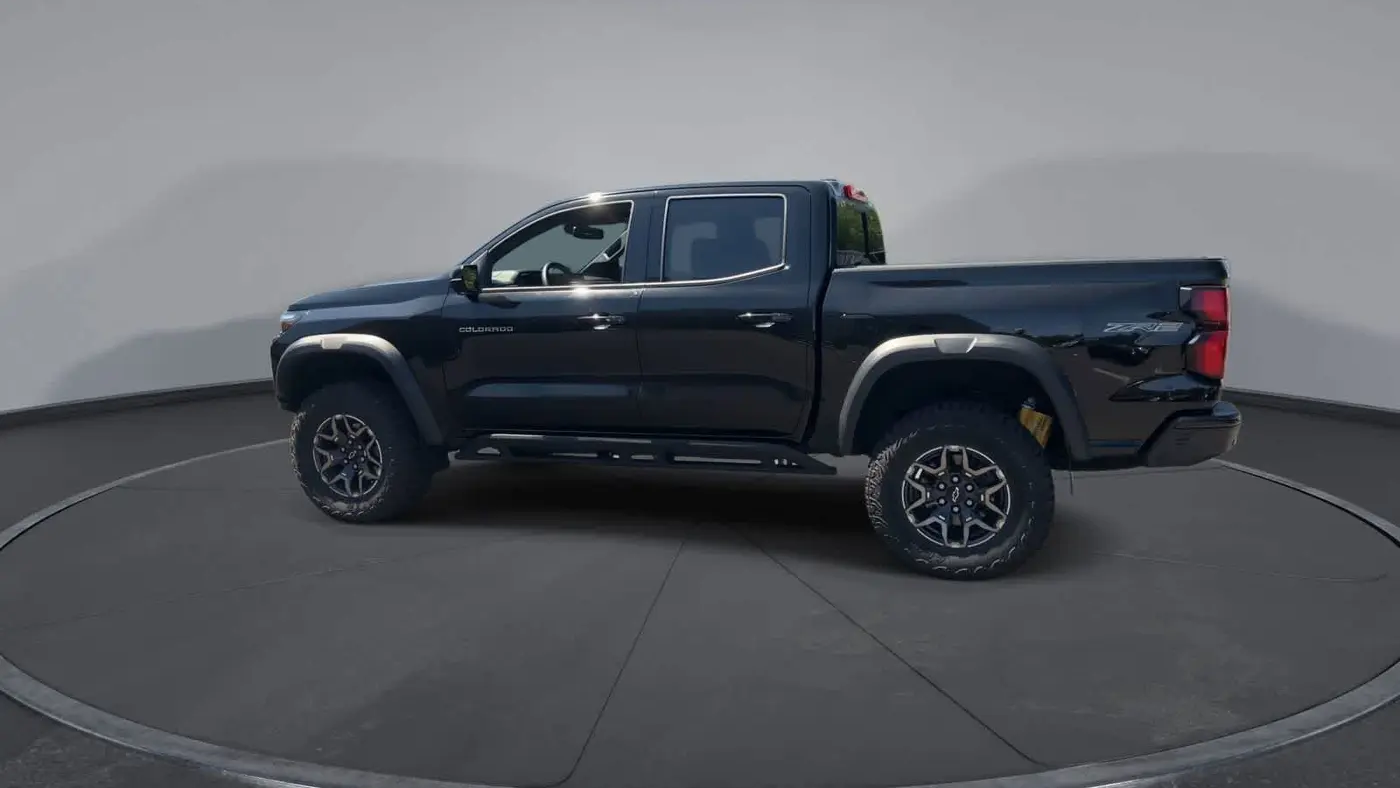 2025 Chevrolet Colorado ZR2