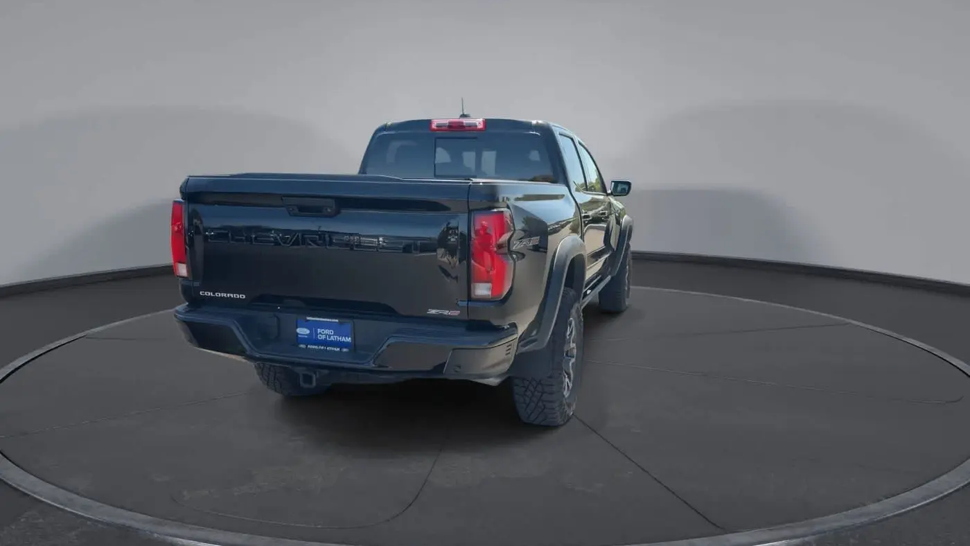 2025 Chevrolet Colorado ZR2