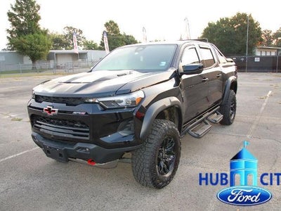 Photo of a 2025 Chevrolet Colorado 4X4 ZR2 4DR Crew Cab 5 FT. SB for sale