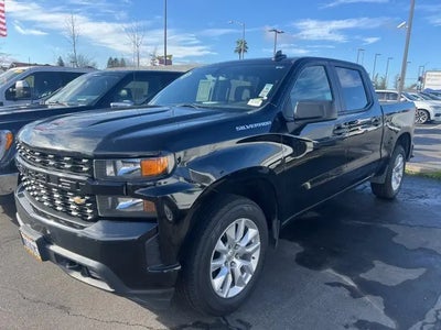 2022 Chevrolet Silverado 1500 Limited 4X2 Custom 4DR Crew Cab 5.8 FT. SB