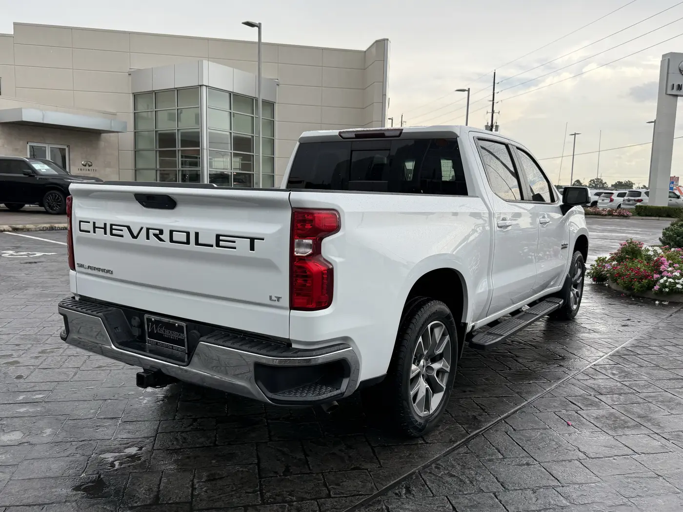 2019 Chevrolet Silverado - $21,895