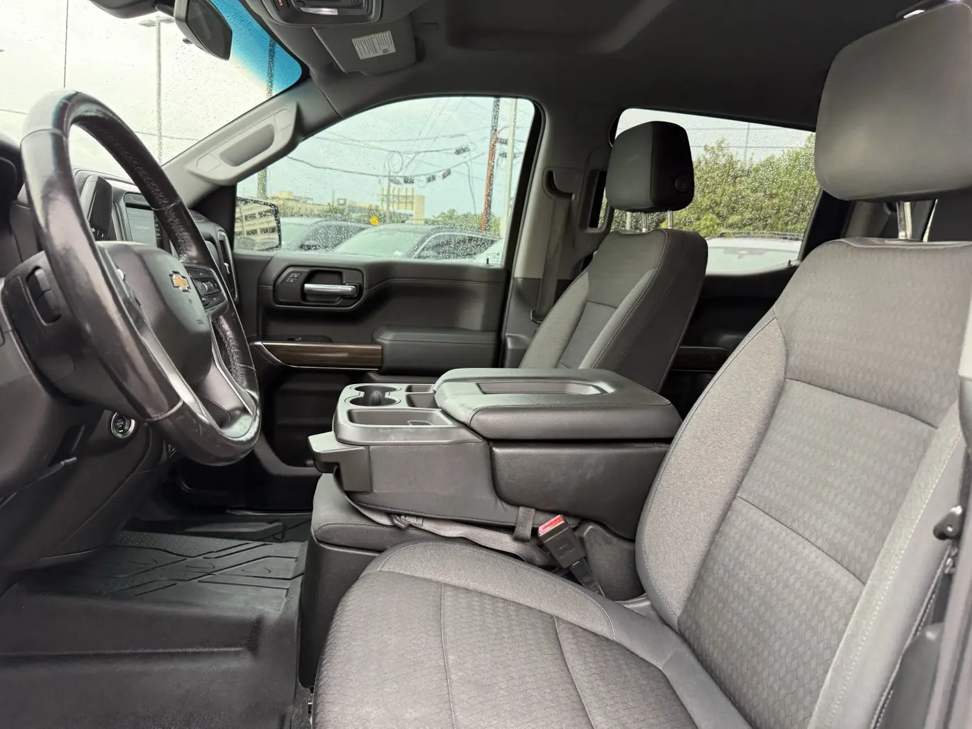2019 Chevrolet Silverado - $21,895