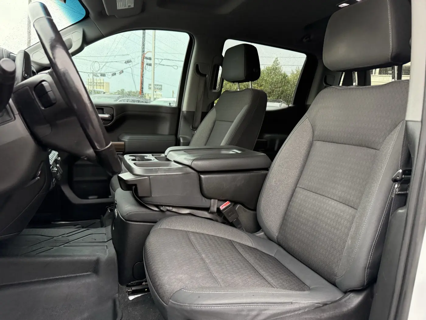 2019 Chevrolet Silverado - $21,895