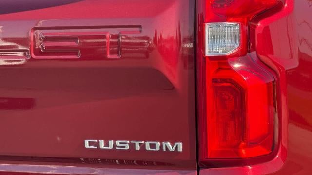 2019 Chevrolet Silverado 1500 Custom