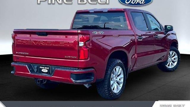 2020 Chevrolet Silverado 1500 Custom