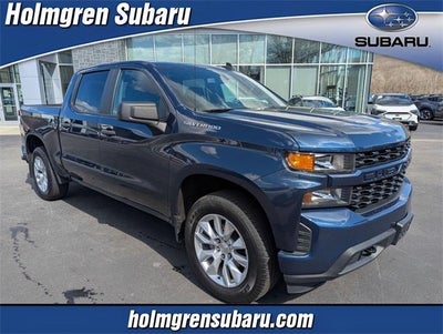 2022 Chevrolet Silverado 1500 Limited 4X4 Custom 4DR Crew Cab 5.8 FT. SB