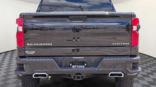 2021 Chevrolet Silverado 1500 Custom Trail Boss