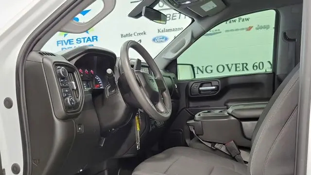 2021 Chevrolet Silverado 1500 Custom Trail Boss