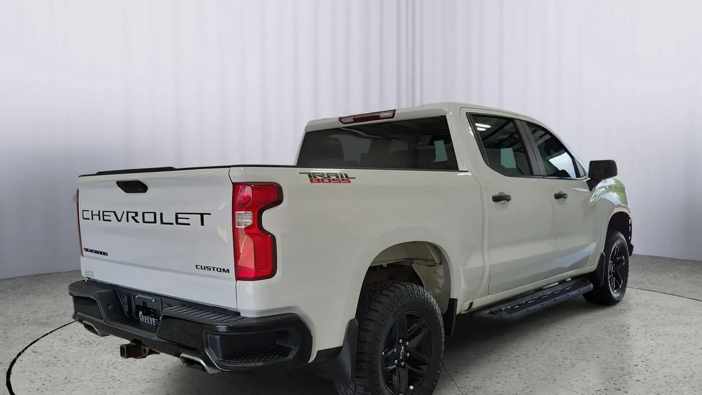 2021 Chevrolet Silverado 1500 Custom Trail Boss