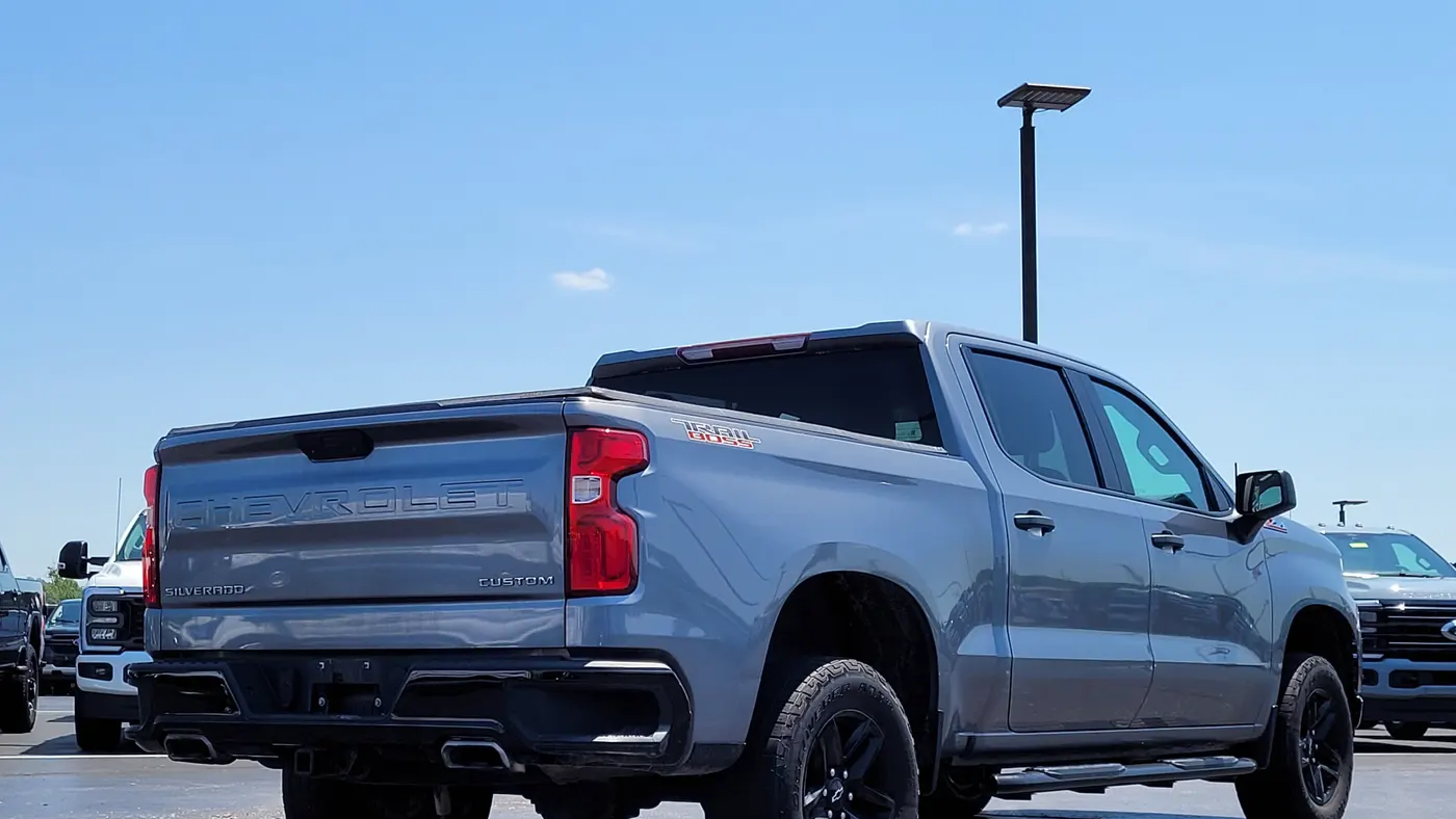 2021 Chevrolet Silverado 1500 Custom Trail Boss
