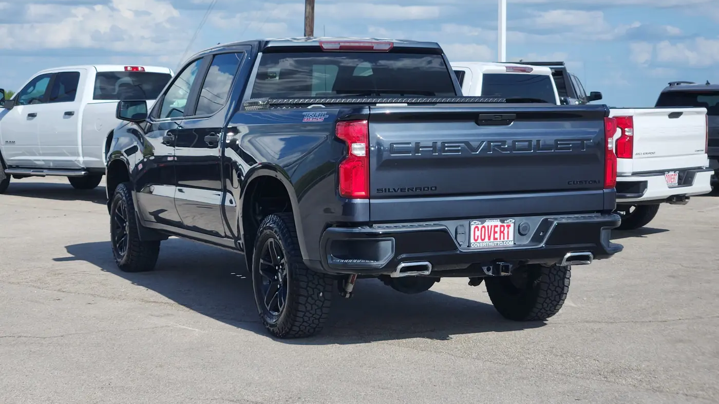 2021 Chevrolet Silverado 1500 Custom Trail Boss