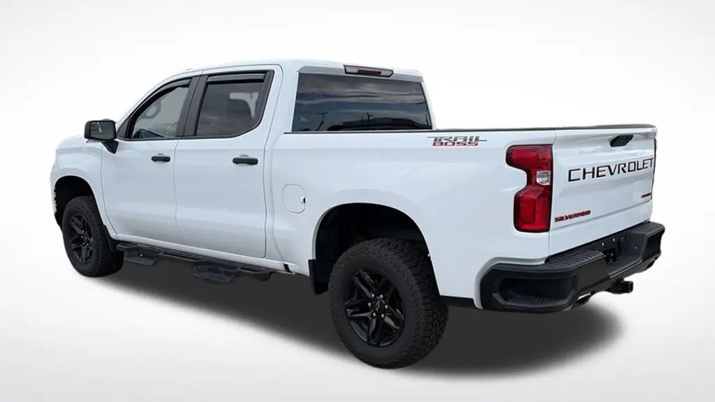 2021 Chevrolet Silverado 1500 Custom Trail Boss