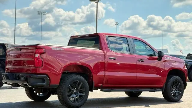 2021 Chevrolet Silverado 1500 Custom Trail Boss