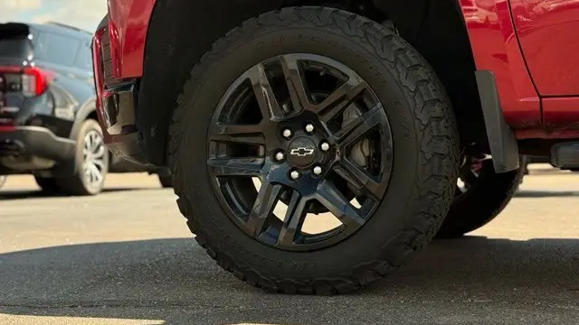 2021 Chevrolet Silverado 1500 Custom Trail Boss