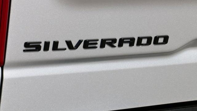 2022 Chevrolet Silverado 1500 Limited Custom Trail Boss