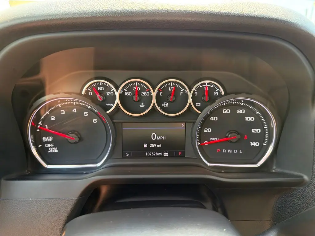 2022 Chevrolet Silverado Ltd - $27,893