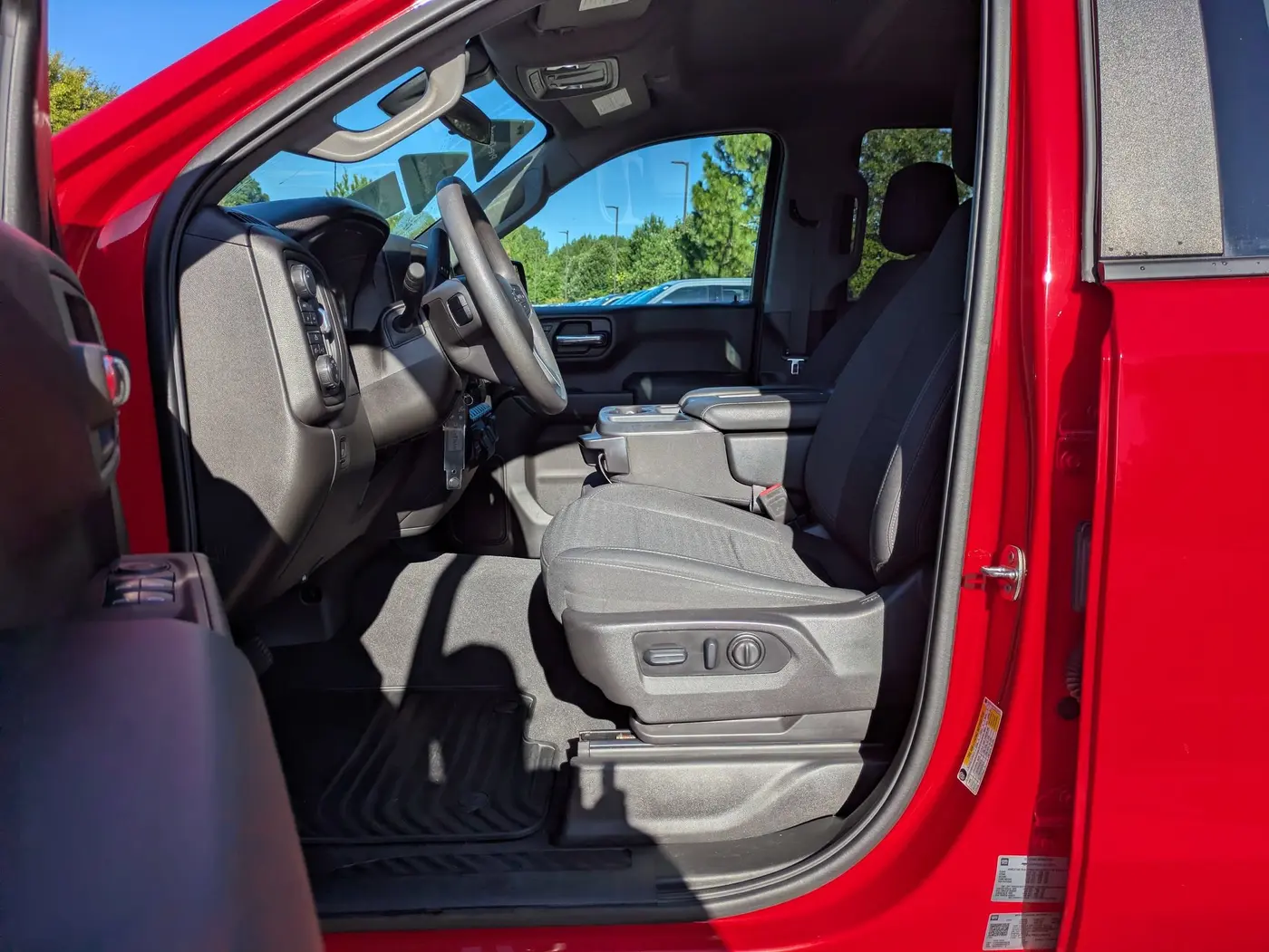 2022 Chevrolet Silverado Ltd - $33,111