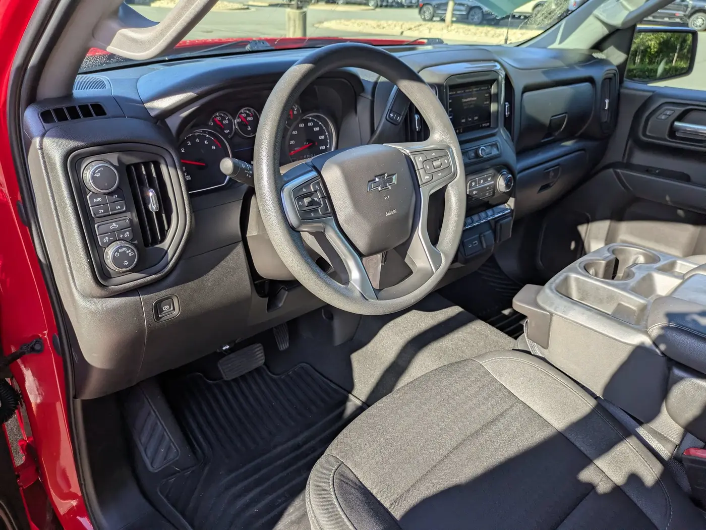 2022 Chevrolet Silverado Ltd - $33,111