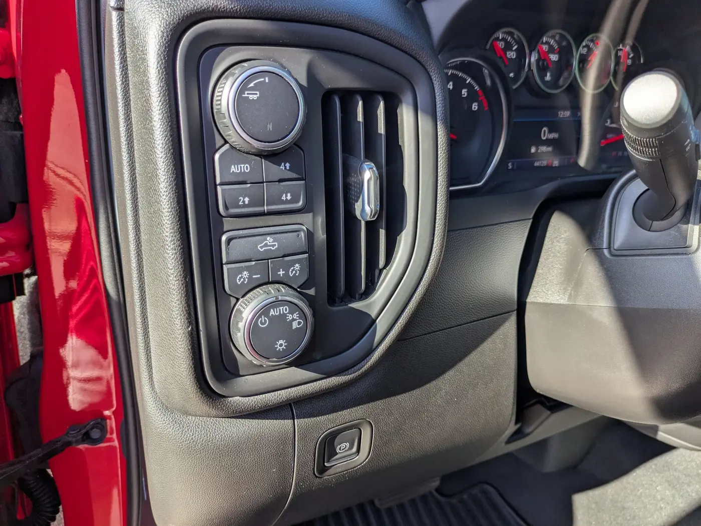 2022 Chevrolet Silverado Ltd - $33,111