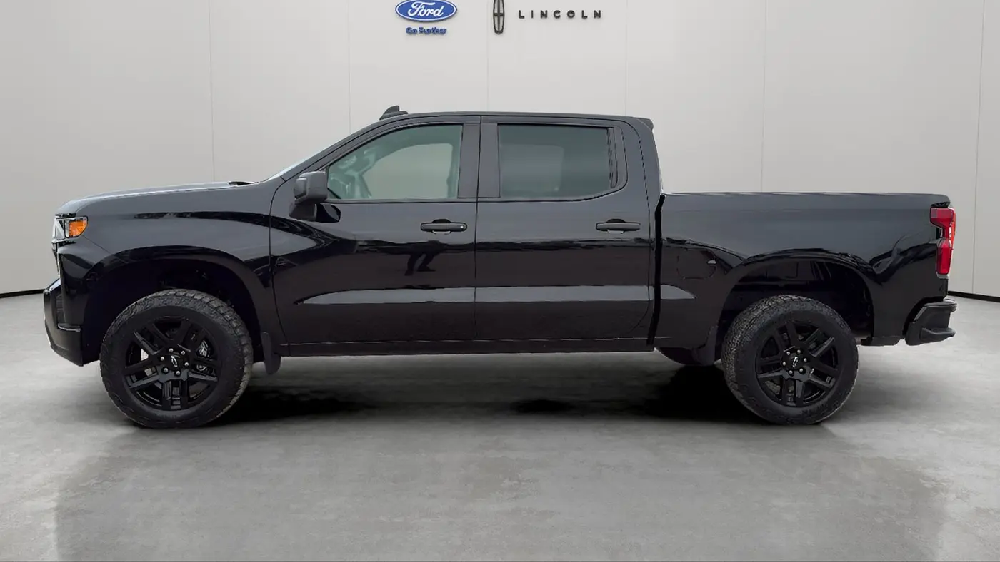 2022 Chevrolet Silverado 1500 Limited Custom Trail Boss