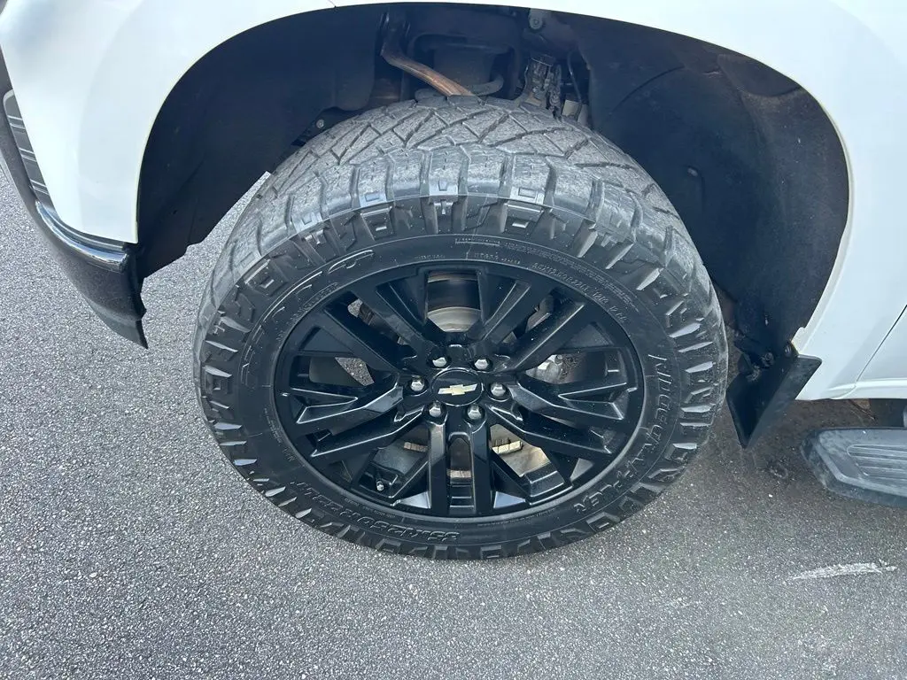 2021 Chevrolet Silverado - $40,588