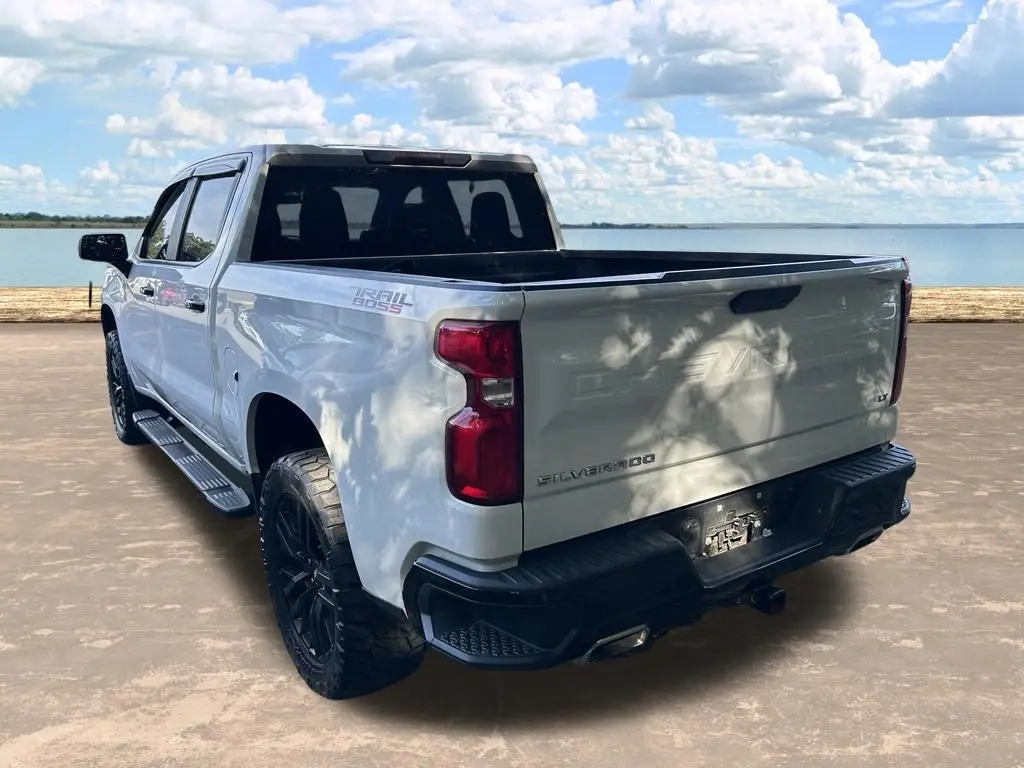 2021 Chevrolet Silverado - $40,588