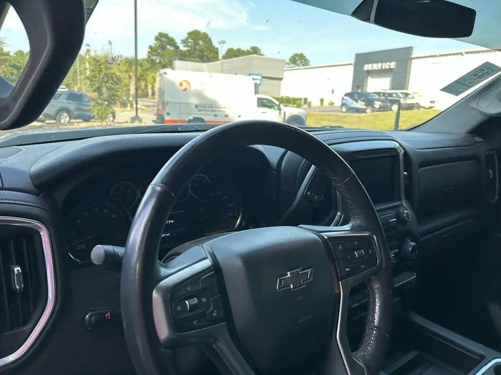 2021 Chevrolet Silverado - $40,588